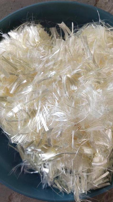 塑料制品制造与销售;有色金属压延加工;高性能有色金属及合金材料销售