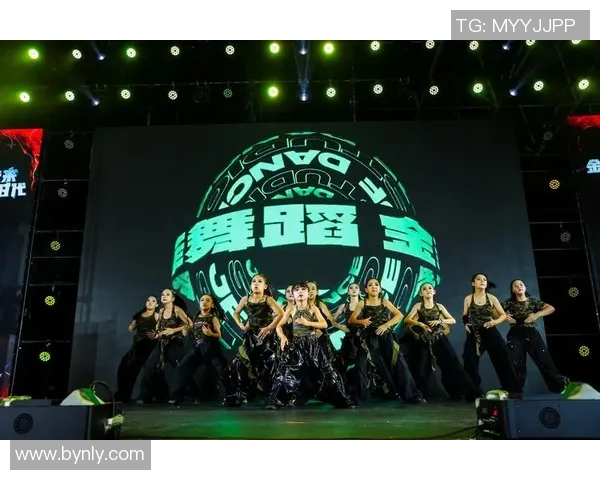 深圳街舞队的耐力变革引发热议展现街舞文化的新风貌与挑战